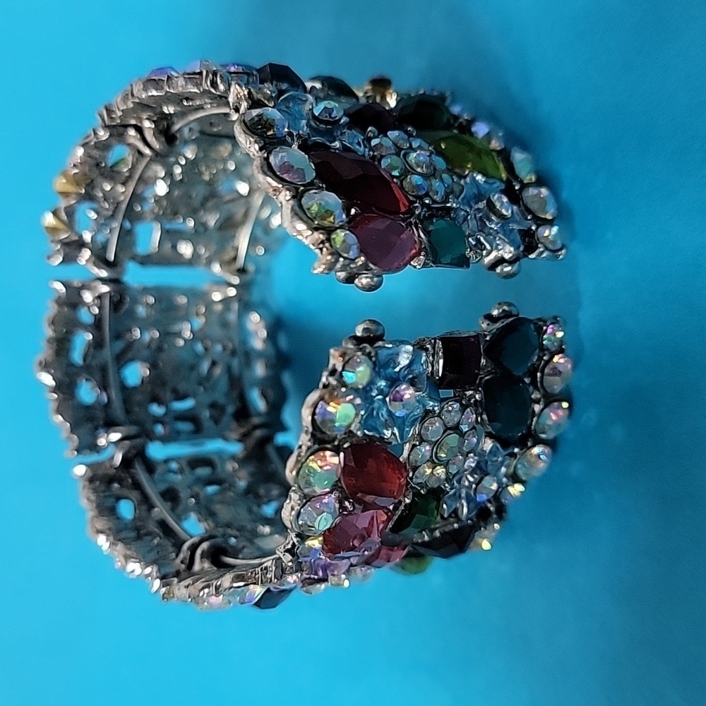 Cocktail Colorful Multi-Color Embellished Floral Rhinestone Stretchable Bangle - Picture 5 of 11